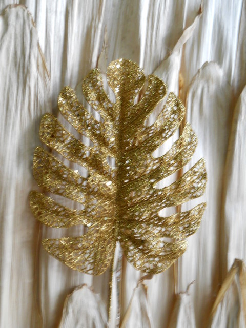 Foglia di Felce Oro Artificiale cm. 40 Glitterata - Sconti per Fioristi e Aziende