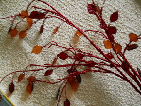 Ramo foglie cristal H 96 Bianco o Rosso Prodotto adatto per fioristi, arredatori, wedding Co.