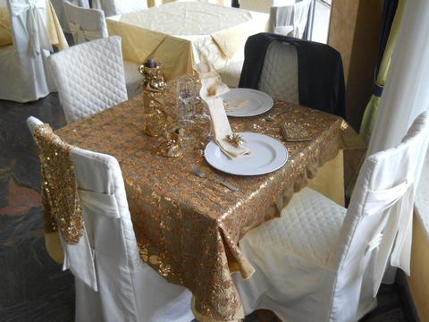 Telo Paillettes Oro mt.3x 1,40  - Sconti per Fioristi e Aziende - Decoro paillettes a fiiori