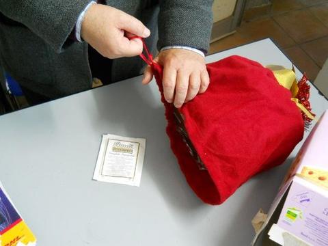 Porta Panettone in panno cm. 45 x 45 - Sconti per Fioristi e Aziende - con tirante e decoro