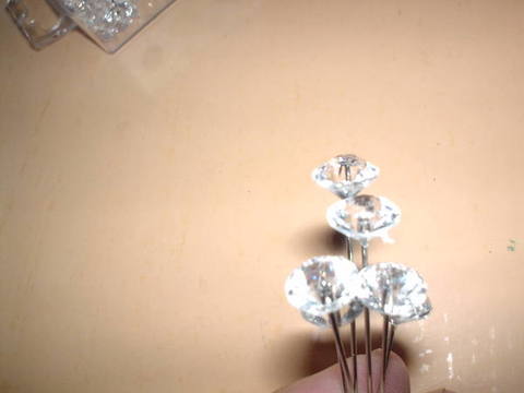 Diamante Sintetico su Spillo - Sconti per Fioristi e Aziende - Diamanti mm. 6 - 8 - 10