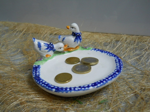 Paperine su piattino in ceramica decorata - Sconti per Fioristi e Aziende