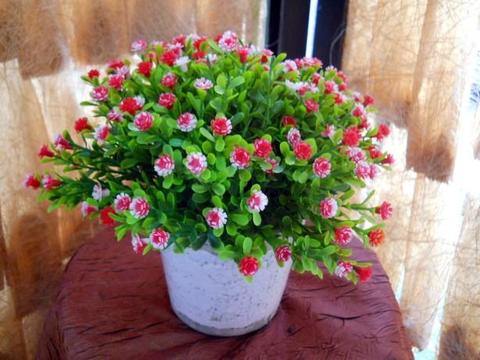 Vaso rujade con fiori H 15 - Sconti per Fioristi e Aziende