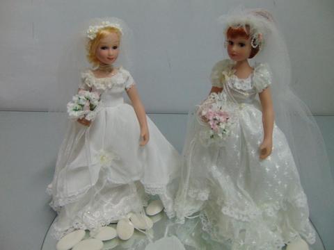 Bambola sposina in porcellana Bionda e Bruna alta cm. 22 - Sconti per Fioristi e Aziende