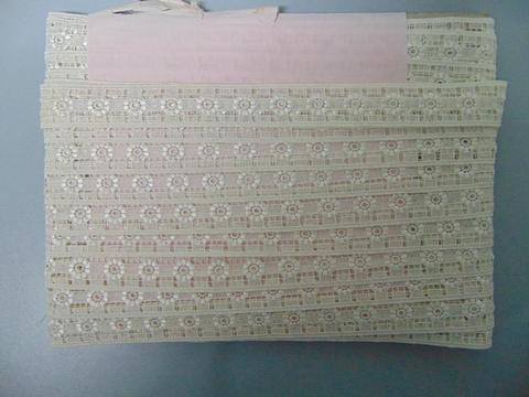 Merletto Catenella Fiorita  - Sconto per Fioristi e Aziende - Bianco e Avorio - Vendita a metro