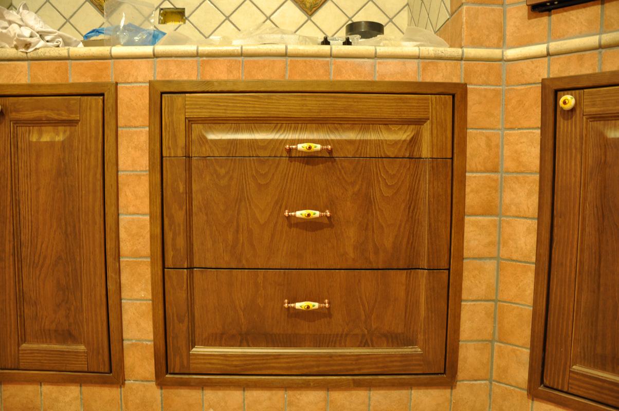 Cucina  muratura  massello