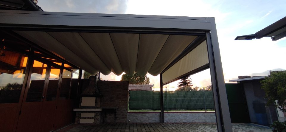 Tenda a onde e patio