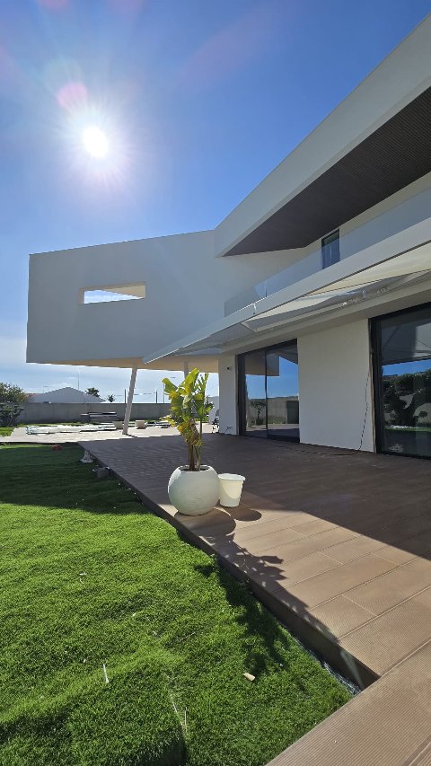 Tende da sole realizzate