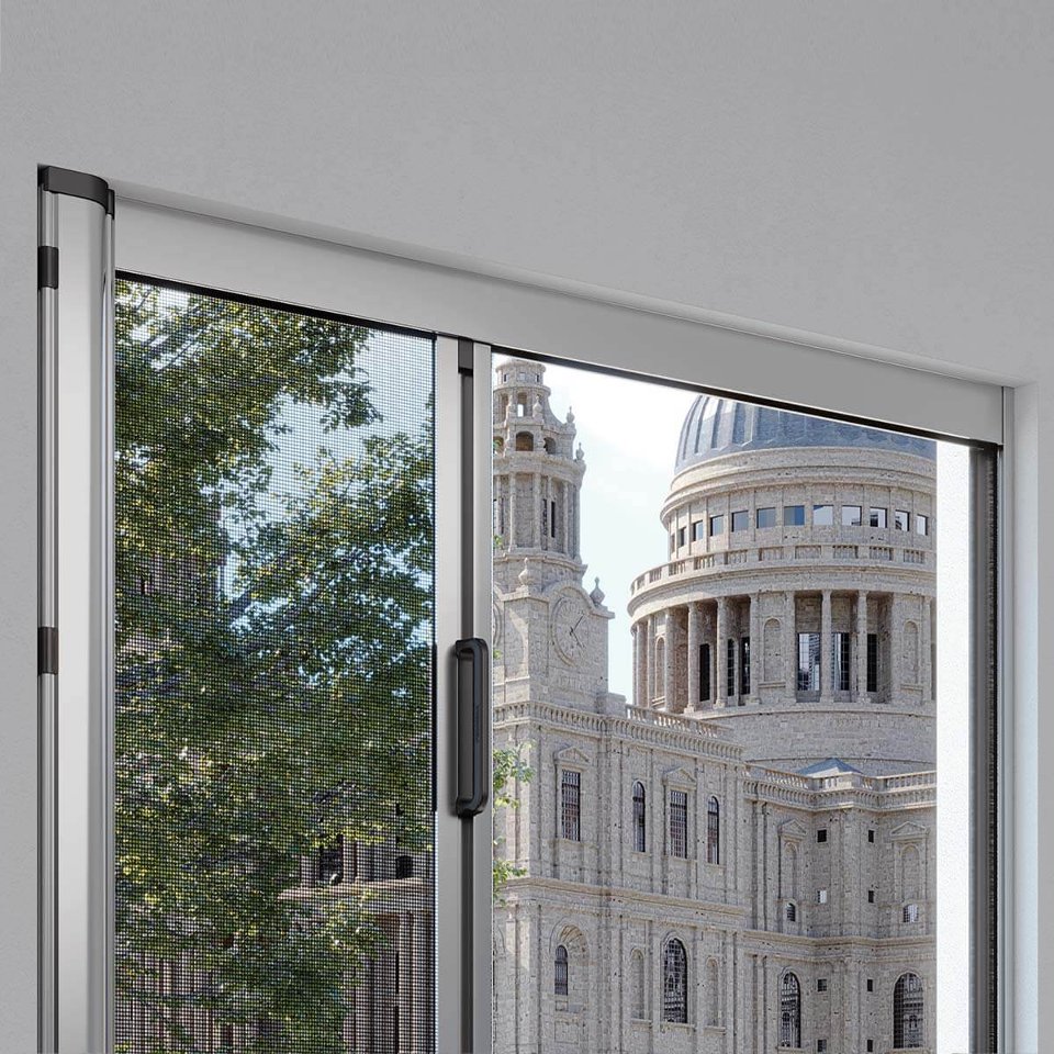 Zanzariera a Molla Laterale e Centrale Su Misura