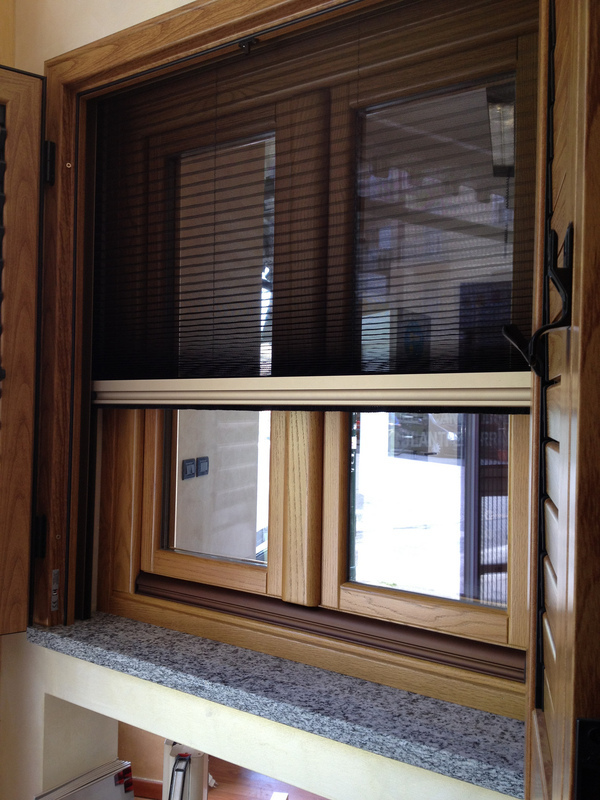 Zanzariera plissè per finestra 027