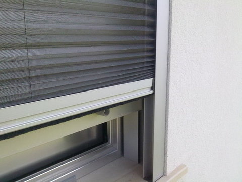 Zanzariera plissè per finestra 027