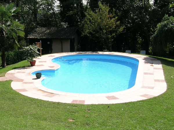 Realizzazioni costruzione manutenzione piscine interrate alcamo ... Manutenzione piscina interrata