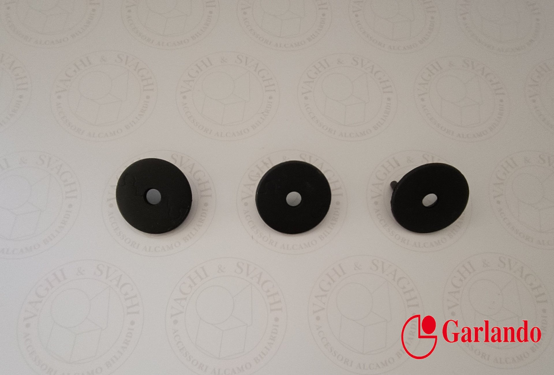 FLANGIA PER ASTINA INTERNA  CON PERNI  (DIAM. 10 MM) GARLANDO 3 MISURE