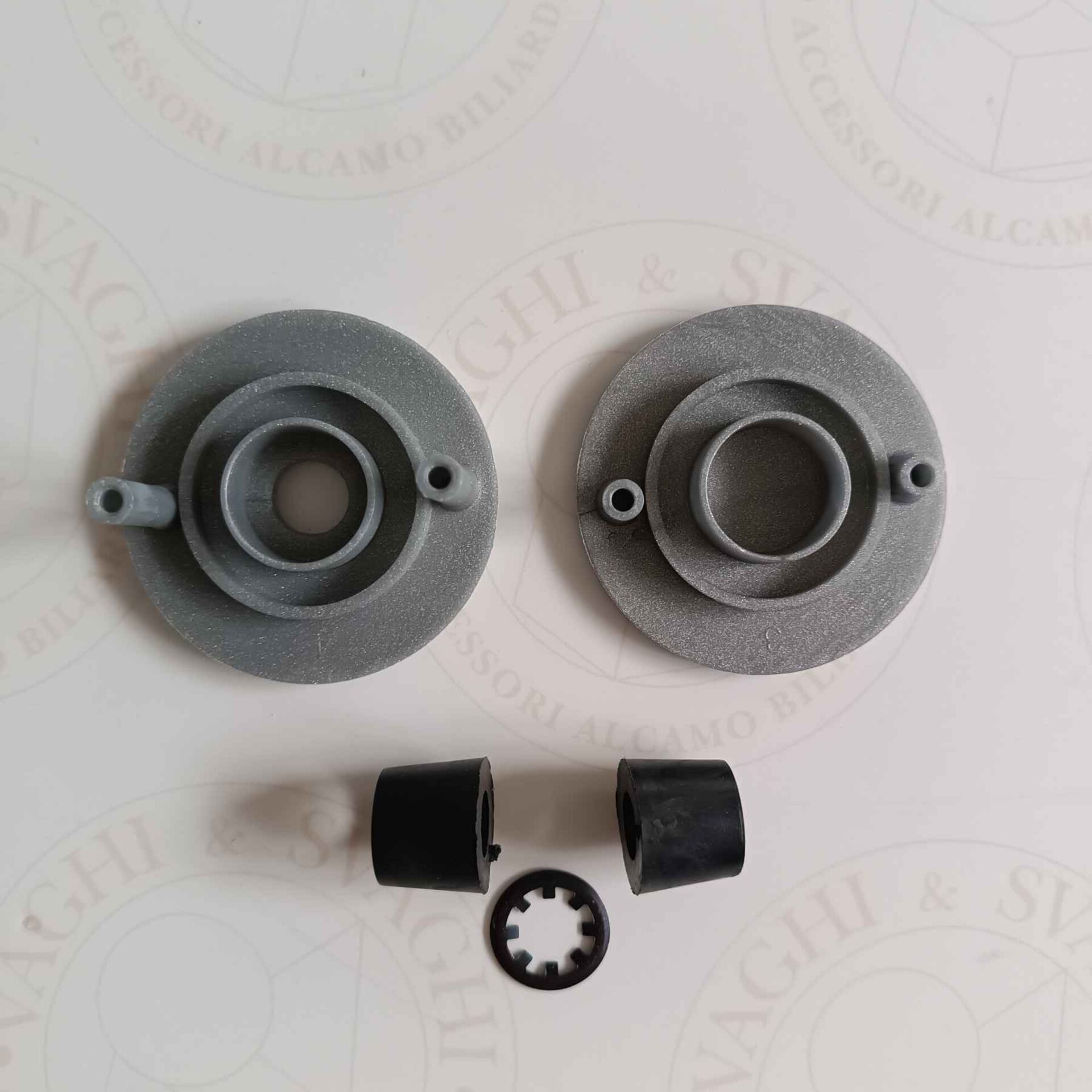 BOCCOLA COMPLETA CON FLANGE GARLANDO PER ASTA RIENTRANTE, 2 MISURE COLORE SILVER
