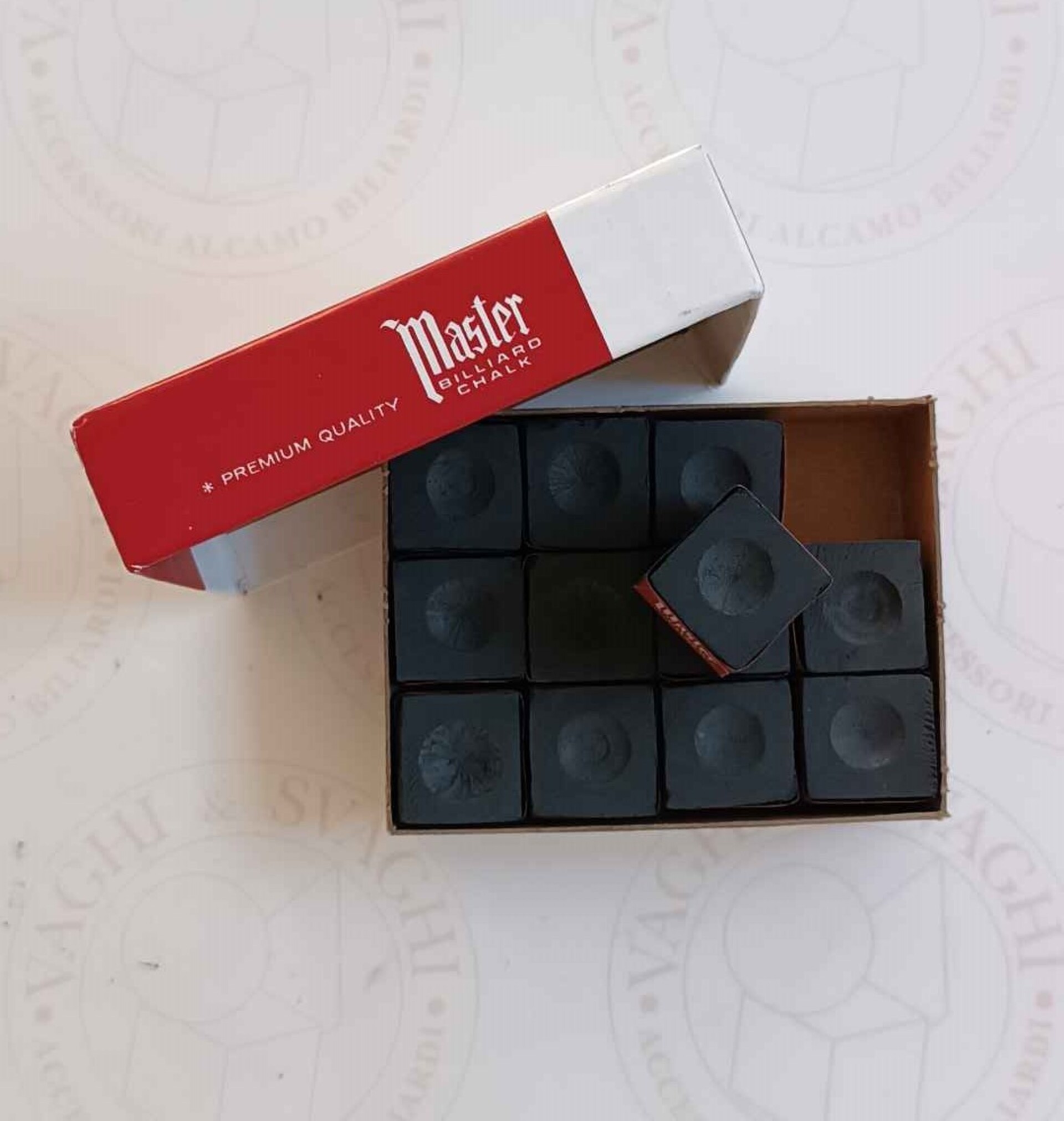 GESSO PER STECCA DA BILIARDO MASTER DA 12 CUBETTI
