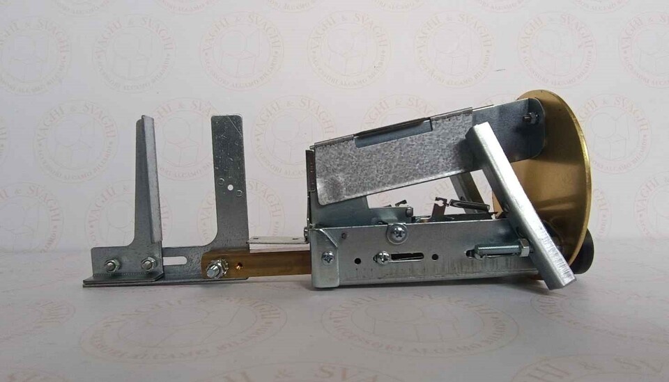 GETTONIERA PER CALCIO BALILLA GARLANDO IN LAMIERA PER GETTONI GARLANDO