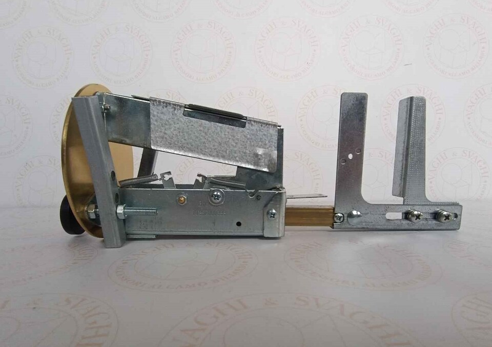 GETTONIERA PER CALCIO BALILLA GARLANDO IN LAMIERA PER GETTONI GARLANDO