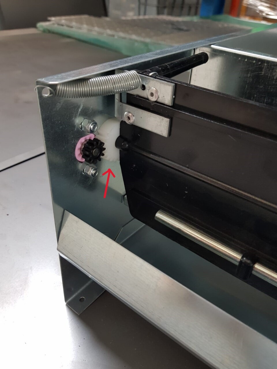 SPORTELLO RIBALTABILE ROBERTO SPORT IN PLASTICA PER TOP REVOLUTION