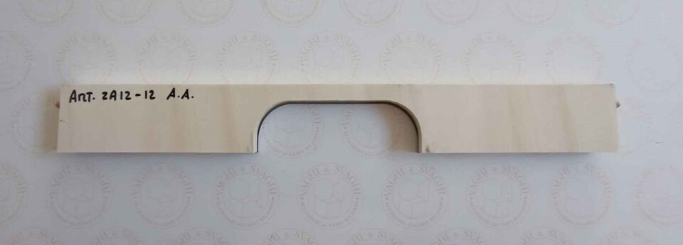 PORTA  IN LEGNO LAMINATO GARLANDO FERMAVETRO ANGOLO ALTO