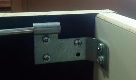 ANGOLARE INFERIORE DESTRO GARLANDO PER CHIUSURA ART. 30