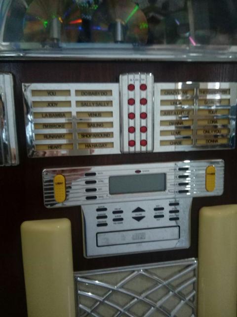 STEREO JUKE BOX ANNI 60