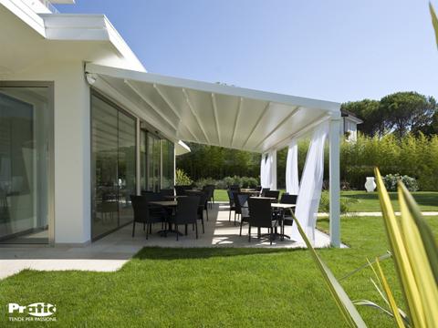 PRATIC - TENDE PERGOLE DESIGN