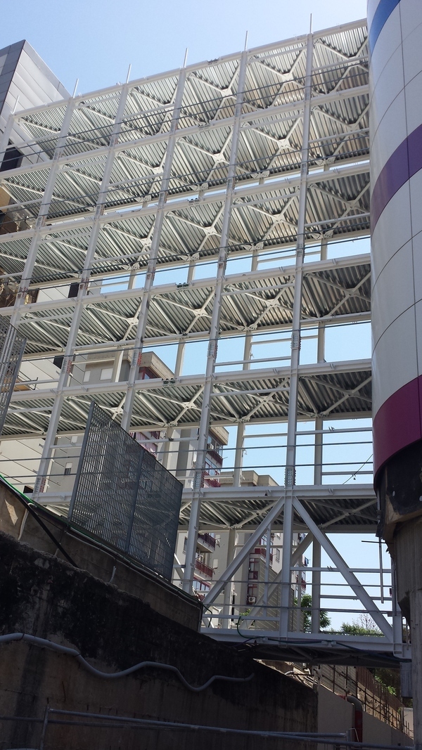 Gruppo Cianciolo Srl Passerelle a 7 piani Clinica La Maddalena - Palermo