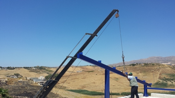 Realizzazione copertura Maniscalco Giovanni Sciacca Struttura verniciata in trave