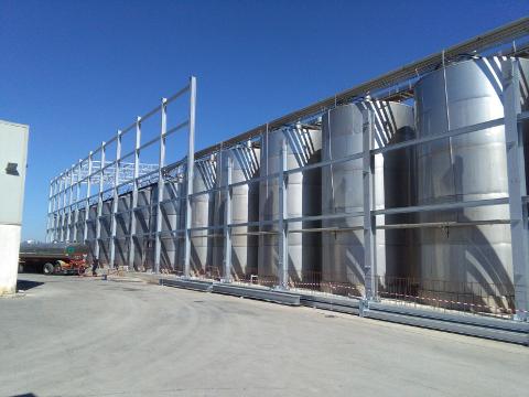 Cantine ERMES Gibellina TP Struttura Metallica per Capannone Coibentazione Silos