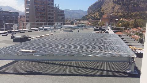 Basamenti Strutture metalliche zincate per basamenti realizzati presso Università degli studi Palermo