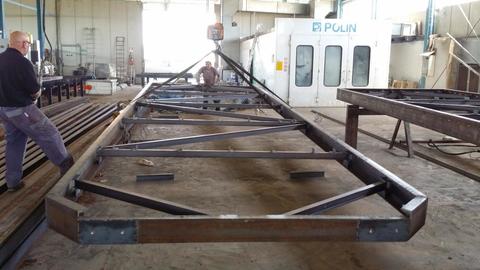 Strutture metalliche per pontili galleggianti Porto Nautico di Cecina Spa