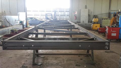 Strutture metalliche per pontili galleggianti Porto Nautico di Cecina Spa