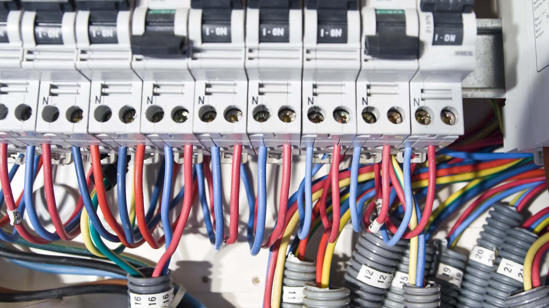 Cablaggio Quadri Elettrici S.F.P. elettronica S.F.P. elettronica-CON EVENTUALI PERSONALIZZAZIONI DEL PRODOTTO ALLE TUE ESIGENZE.
