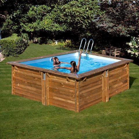 Realizzazione Piscina fuori terra in legno quadrata Carré