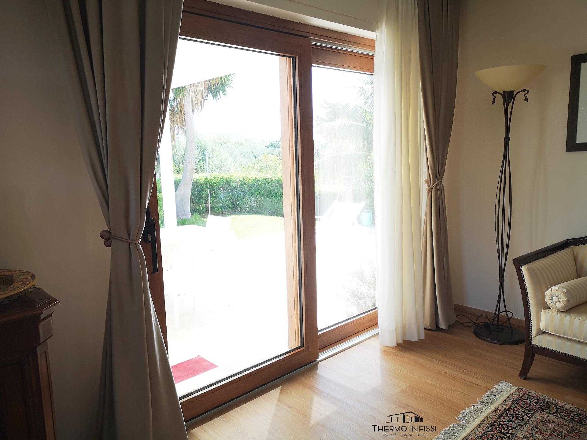 Villino Aspra ( Bagheria)  Infissi in PVC  Schuco Living Slide