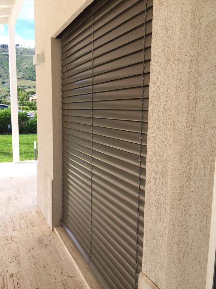 Infissi in PVC - Schermature solari Griesser  Villetta residenziale Castellammare Del Golfo (TP)