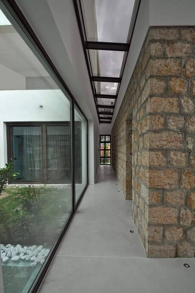 Villa privata Catania Infissi Alluminio Taglio Termico Reynaers