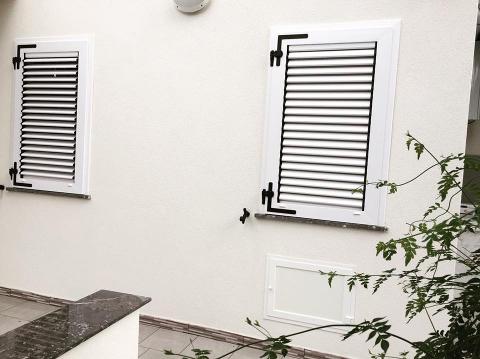 Villa residenziale privata  Infissi PVC Salamander Raffaello Progetto Italia