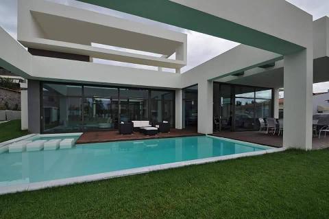 Villa privata Catania Infissi Alluminio Taglio Termico Reynaers