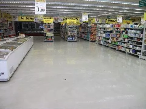 PAVIMENTI IN RESINA