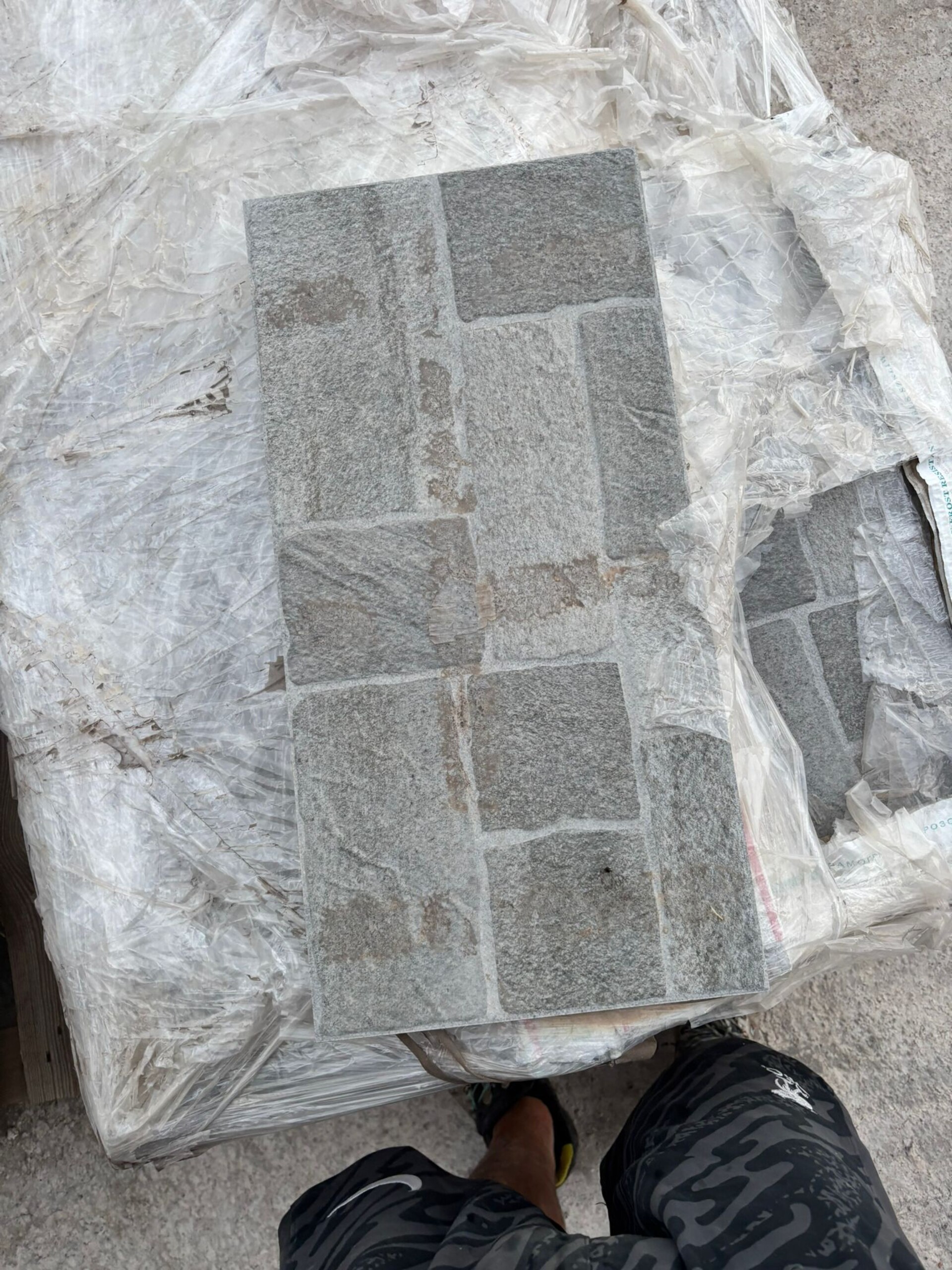 Gres 30x60 Ceramica Italia Effetto Pietra