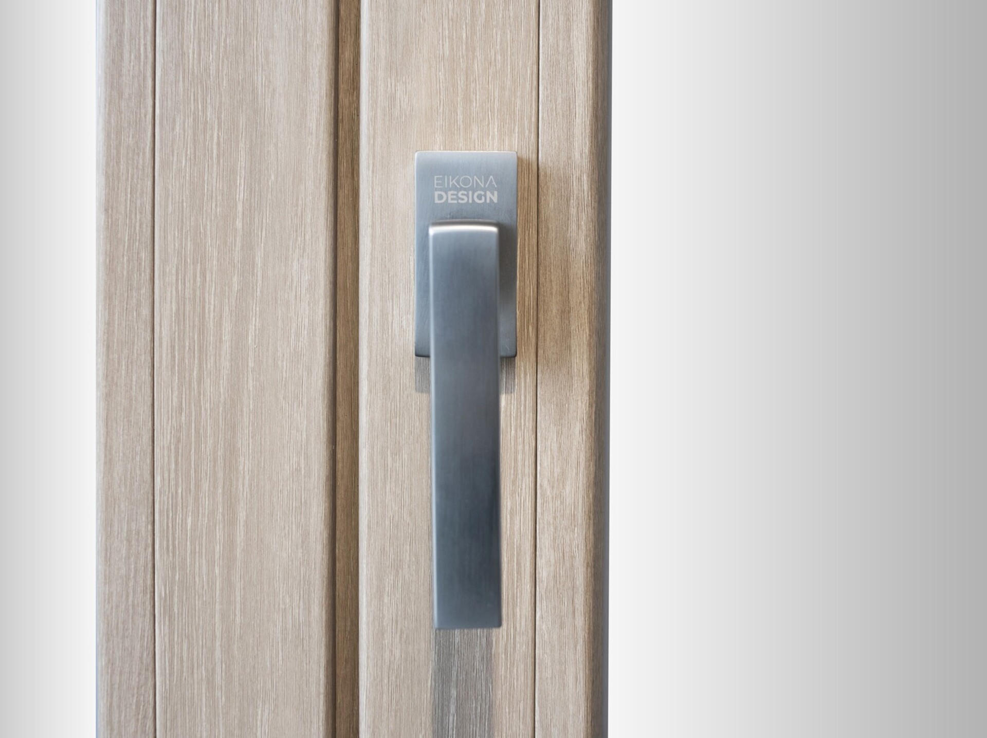 Finestra in PVC a battente EkoPlus 76/76 a 5 camere EkoPlus