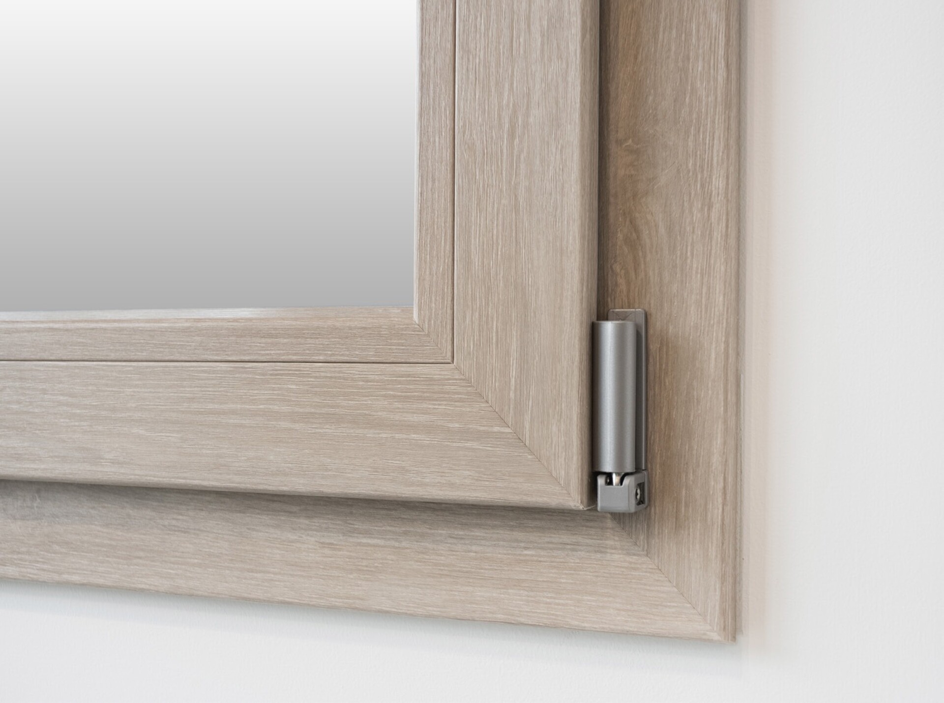 Finestra in PVC a battente EkoPlus 76/76 a 5 camere EkoPlus