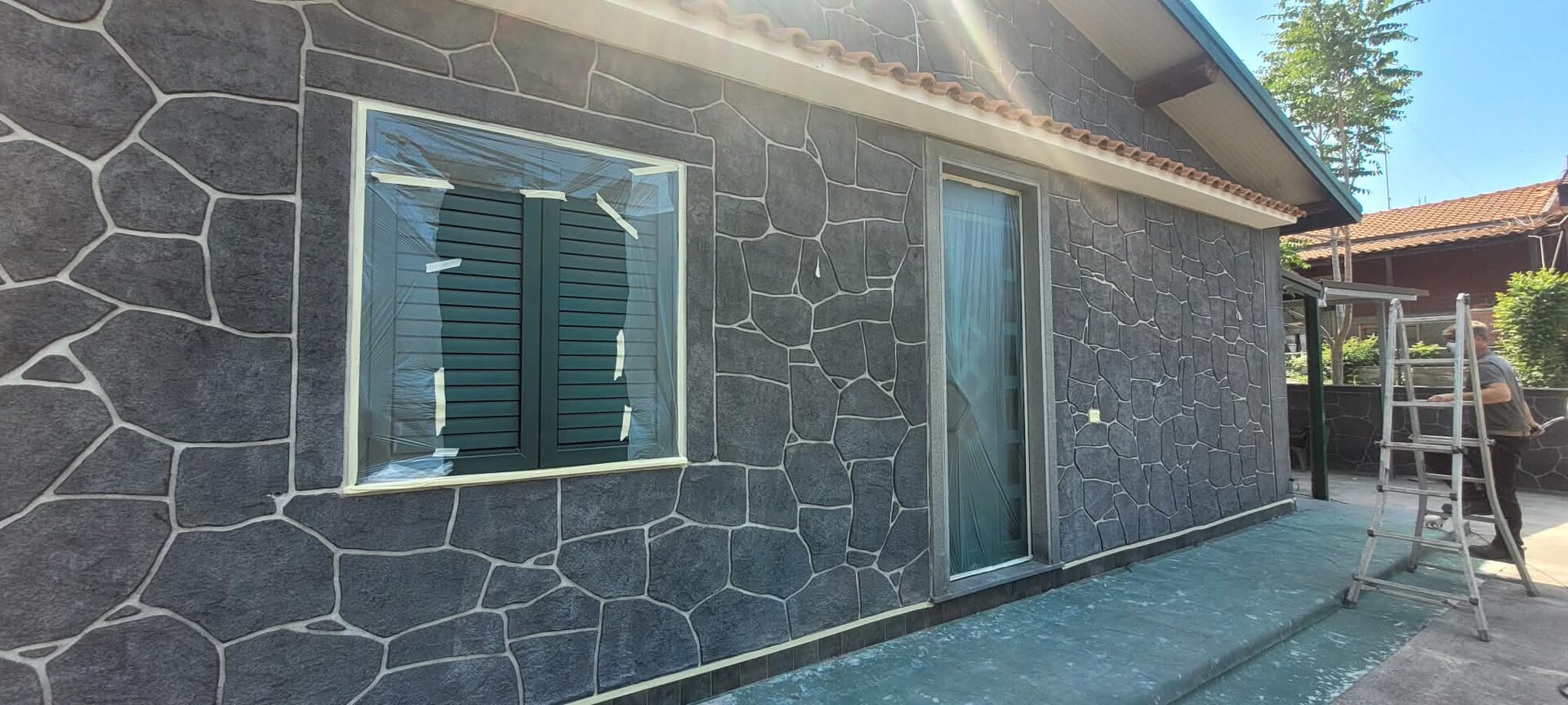 Rivestimenti muri effetto pietra e mattoncino ADRANO CALCESTRUZZI SRL Interni ed esterni