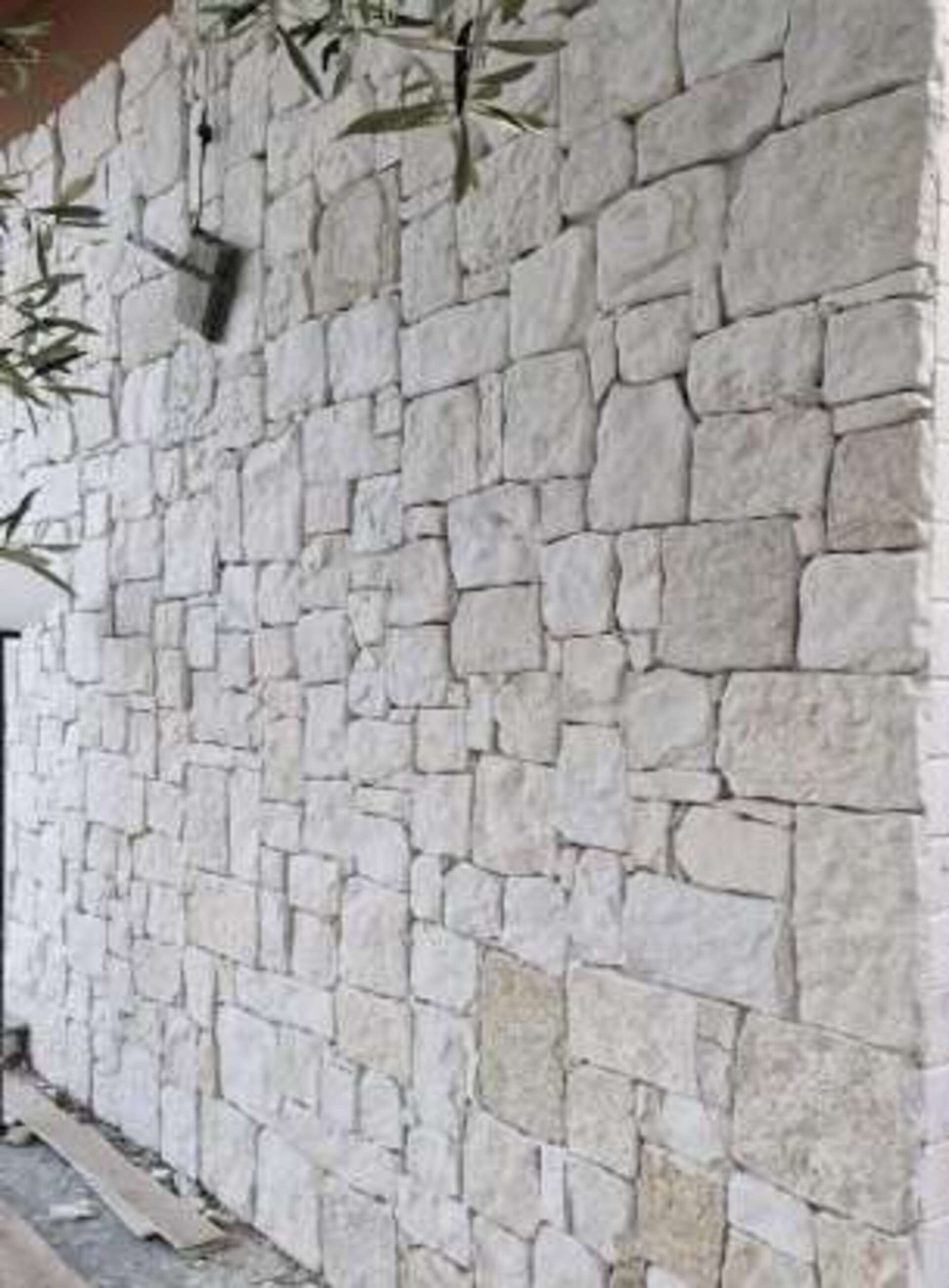 Squadrato Retrosegato Anticato spessore cm 2/3 Gjini Argjendi - Endi Pietra di Trani ART.023