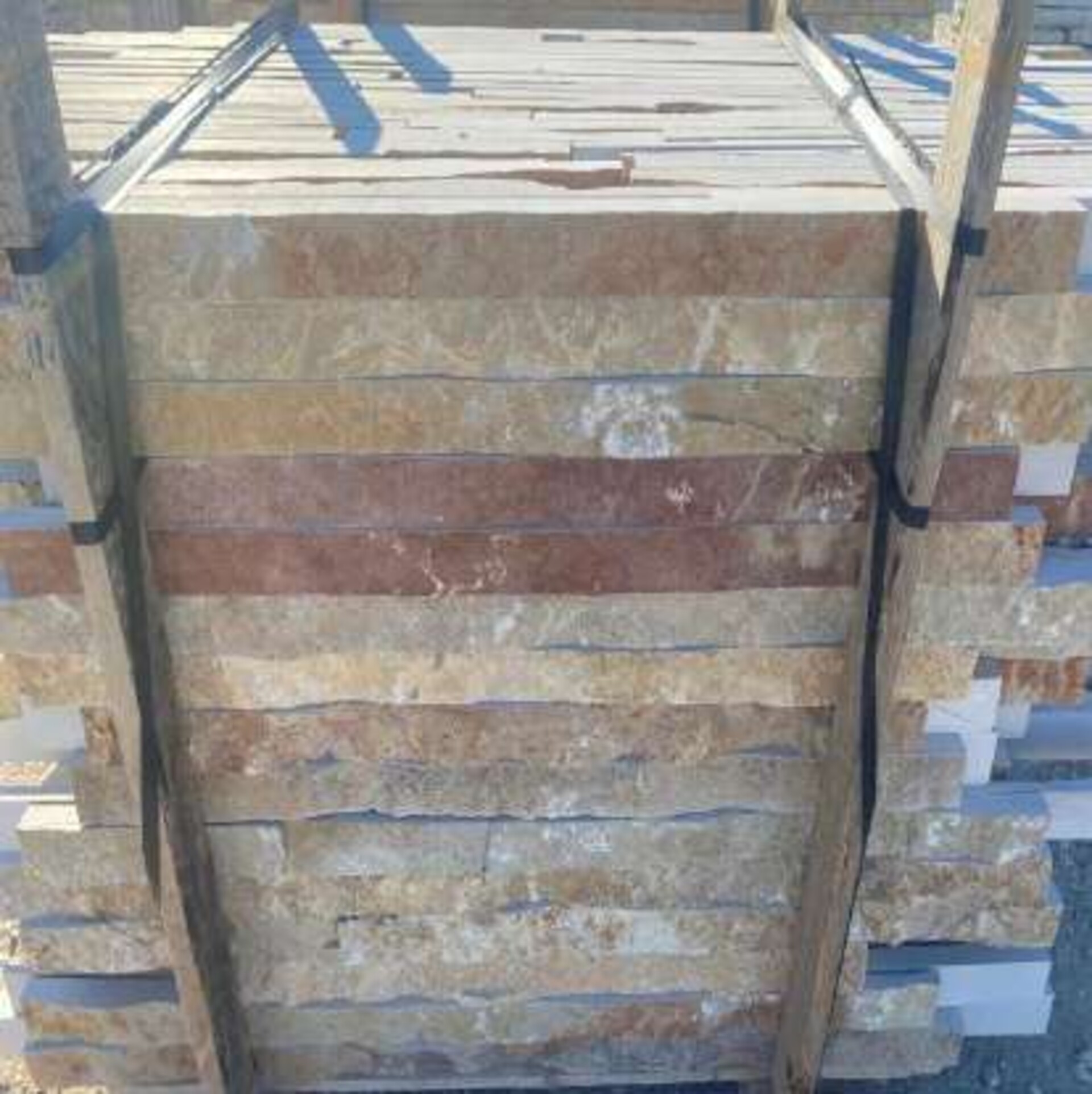 Scorza Rifilata spessore cm 2/5 altezza 5 Gjini Argjendi - Endi Pietra di Trani ART.080