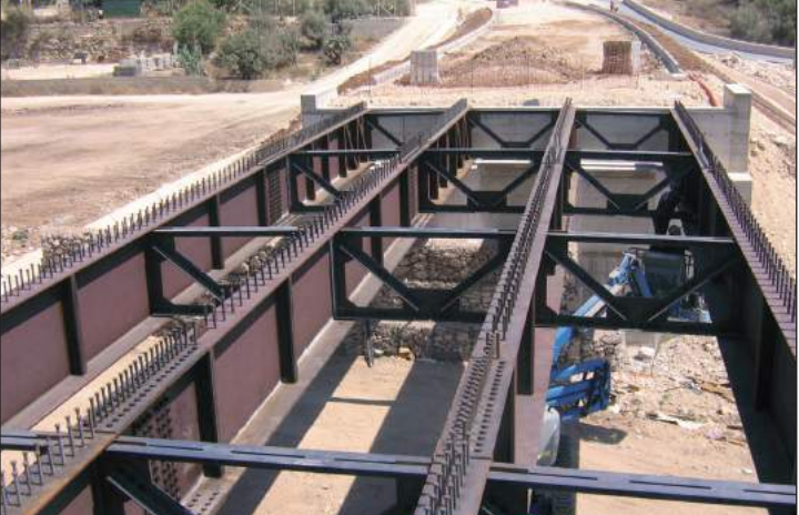 COSTRUZIONI IN CARPENTERIA METALLICA - Capannoni, Pensiline per fotovoltaico, Tettoie, Scale Antincendio e Strutture Varie in Acciaio INOX