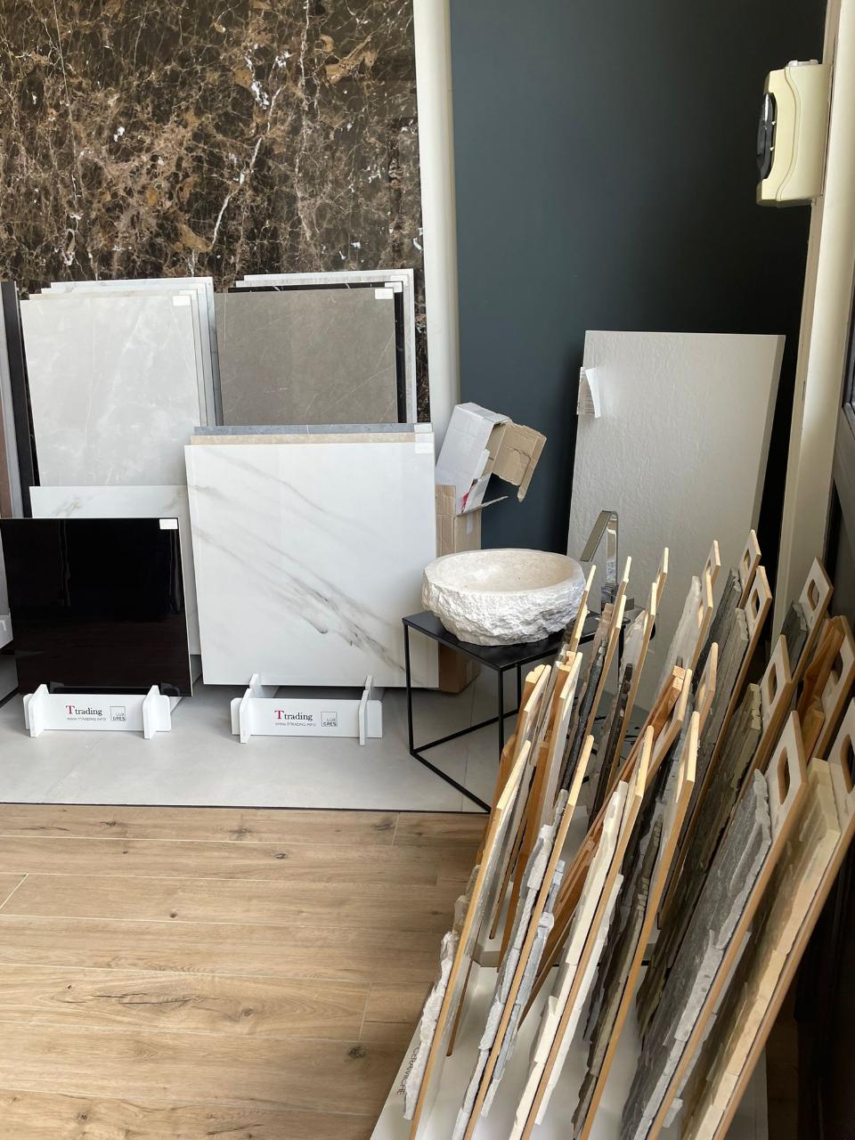 Il nostro showroom LEANZA CERAMICHE