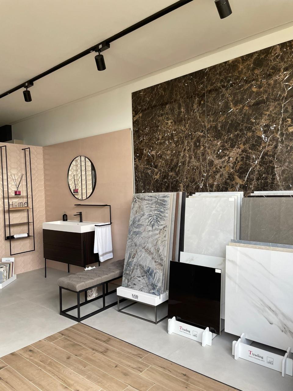 Il nostro showroom LEANZA CERAMICHE