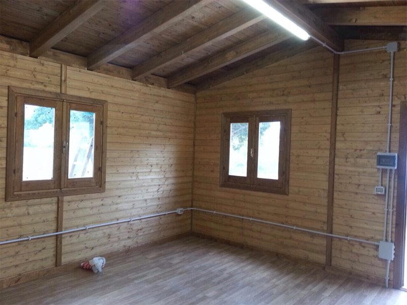 BUNGALOW IN LEGNO MOD. ABETE